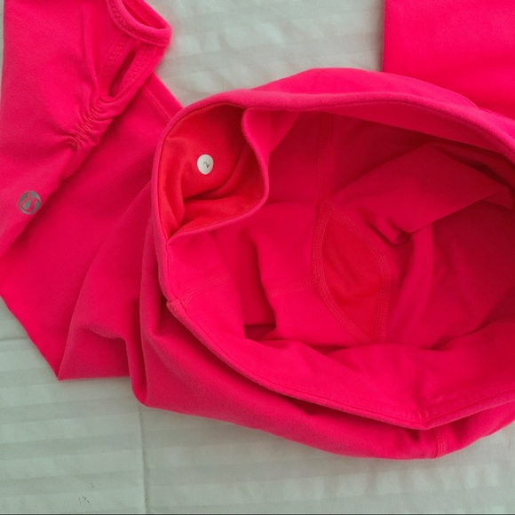 lululemon | Dhanurasana Crop - Picture 3 of 8